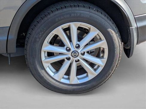 Used 2019 Nissan Rogue Sport SV image 21