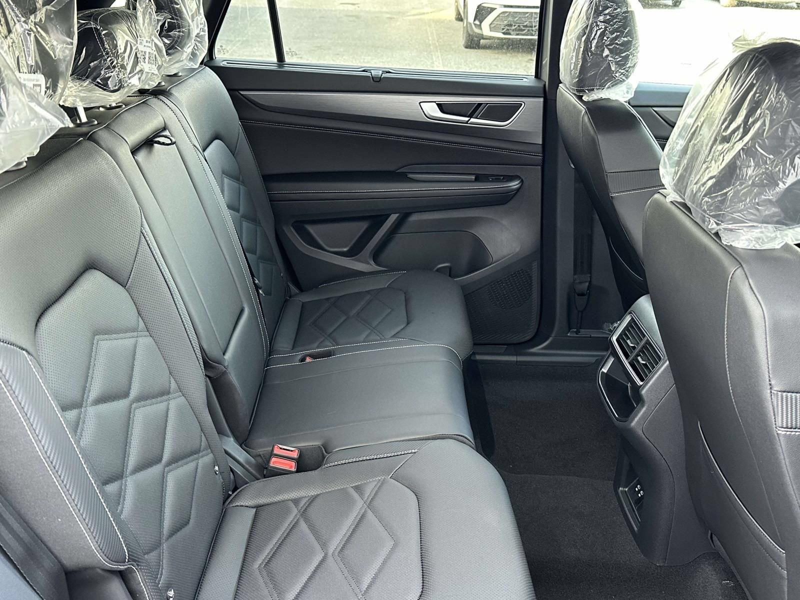 New 2026 Volkswagen Atlas Cross Sport SE AWD/4WD image 15