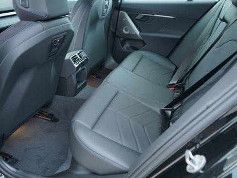 New 2026 BMW i5 eDrive40 w/ M Sport Package image 20