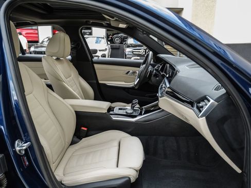 Used 2019 BMW 330i xDrive Sedan w/ Convenience Package AWD/4WD image 35