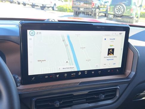 Certified 2025 Ford Bronco Sport Outer Banks w/ Outer Banks Tech Package+ image 27