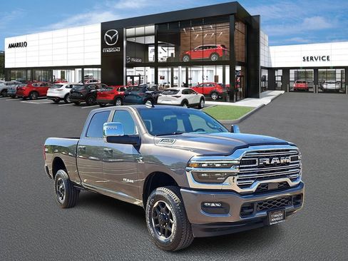 Used 2026 RAM 2500 Laramie AWD/4WD image 4