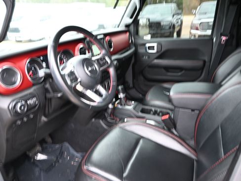 Used 2021 Jeep Wrangler Unlimited Rubicon image 12