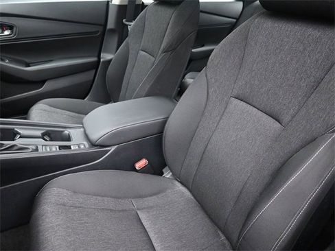 Used 2025 Honda Accord SE image 18