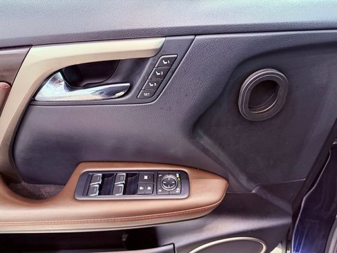 Used 2018 Lexus RX 350L AWD image 19