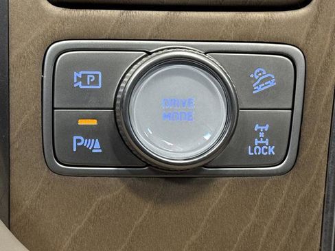 Used 2024 Genesis GV80 3.5T w/ Prestige Package image 24