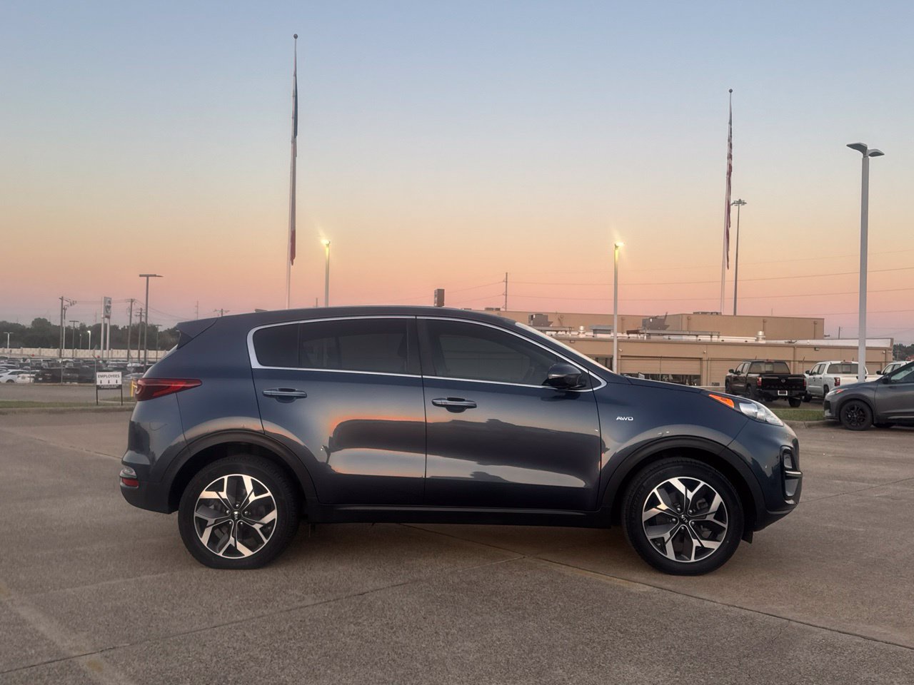 Used 2020 Kia Sportage EX AWD/4WD image 28