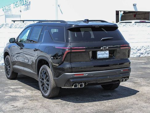 New 2026 Chevrolet Traverse LT w/ Midnight/Sport Edition image 7