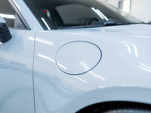 Used 2024 Porsche 911 Carrera GTS image 18