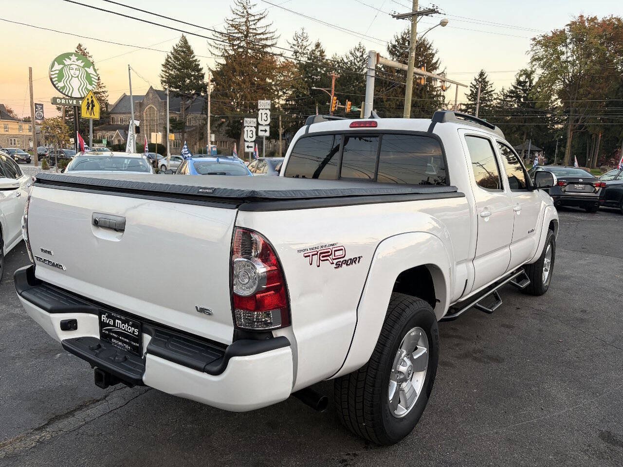 Used 2012 Toyota Tacoma 4x4 Double Cab w/ TRD Sport Pkg image 5