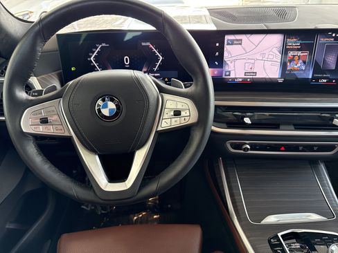 Used 2023 BMW X7 xDrive40i w/ Executive Package AWD/4WD image 37