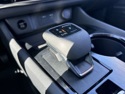 New 2025 Nissan Rogue S image 26