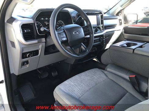 Used 2023 Ford F150 XLT w/ Trailer Tow Package image 10