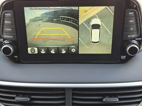 Used 2021 Hyundai Tucson Ultimate w/ Cargo Package FWD image 18