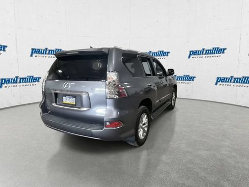 Used 2016 Lexus GX 460 w/ Premium Package AWD/4WD image 10