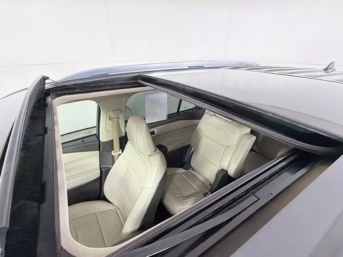 Used 2020 Ford Explorer Platinum image 16