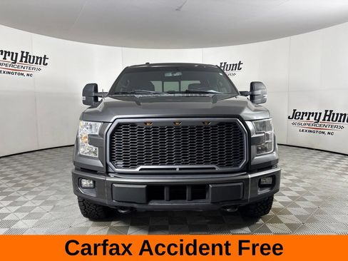 Used 2017 Ford F150 XLT w/ Equipment Group 302A Luxury AWD/4WD image 4