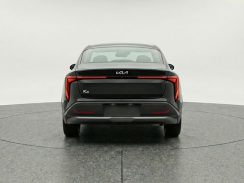 Used 2025 Kia K4 FWD image 7