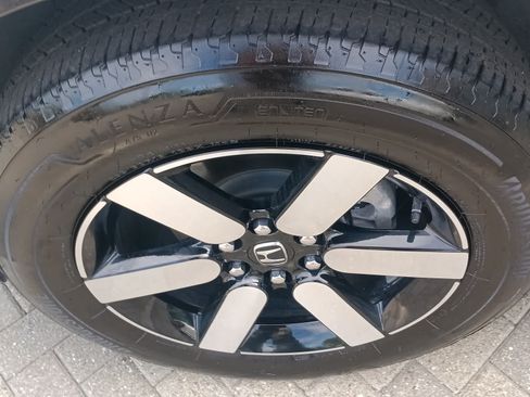 Used 2024 Honda Prologue Touring image 9