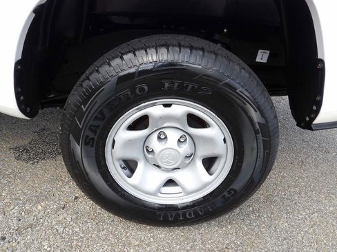 Used 2022 Toyota Tacoma SR RWD image 54