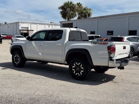 Used 2023 Toyota Tacoma TRD Off-Road AWD/4WD image 7