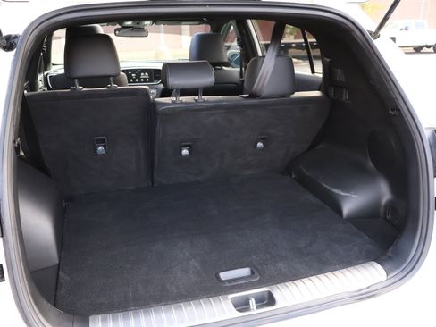 Used 2022 Kia Sportage Nightfall Edition image 24