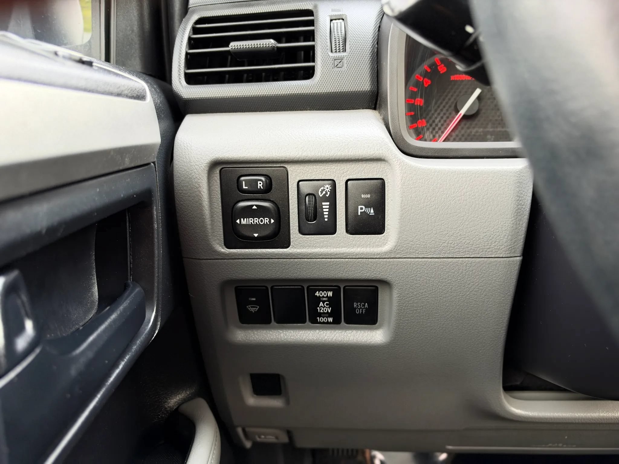Used 2012 Toyota 4Runner SR5 w/ Convenience Pkg RWD image 31
