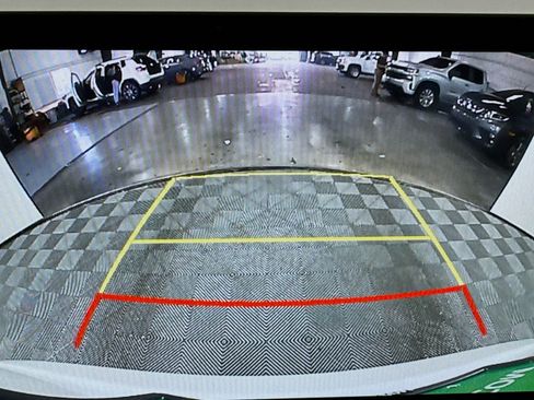 Used 2022 MAZDA CX-9 Touring w/ Touring Premium Package image 18