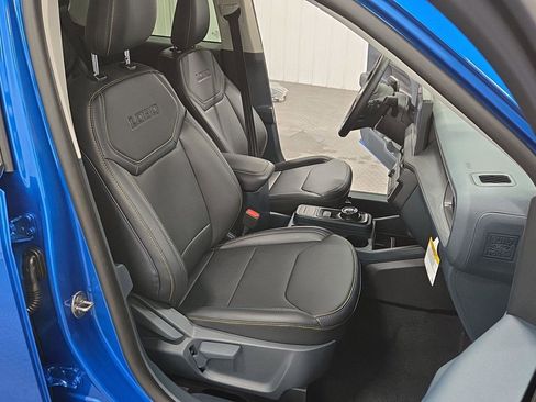 New 2026 Ford Maverick Lobo AWD/4WD image 26