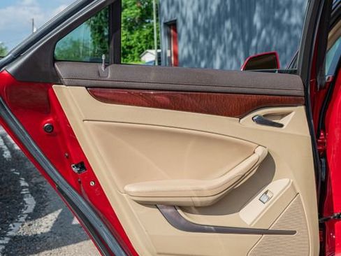 Used 2009 Cadillac CTS 3.6 image 33