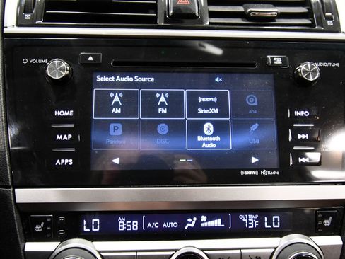 Used 2017 Subaru Outback 2.5i Touring AWD/4WD image 24
