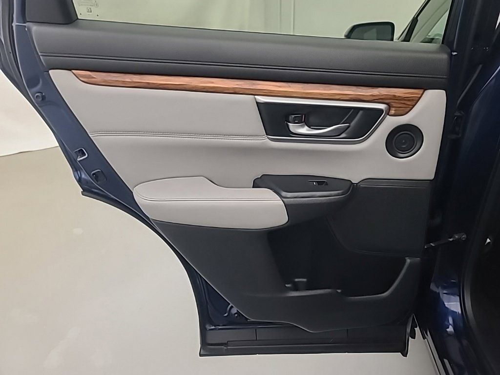 Used 2019 Honda CR-V Touring image 20
