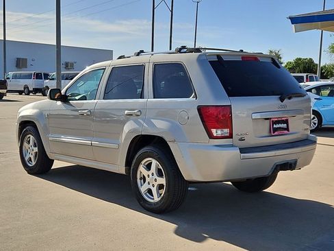 Used 2007 Jeep Grand Cherokee Overland AWD/4WD image 8