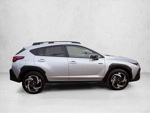 Used 2026 Subaru Crosstrek 2.5i Limited w/ Crosstrek Mirror Package AWD/4WD image 5