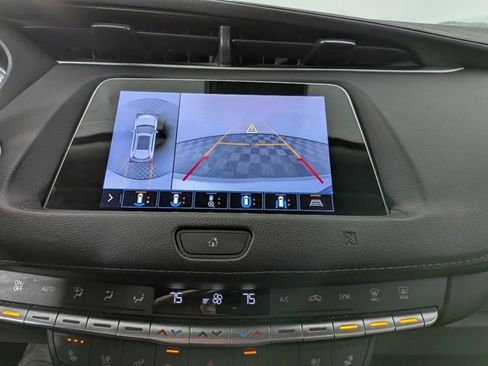 Used 2020 Cadillac XT4 Premium Luxury w/ Enhanced Visibility Package image 6