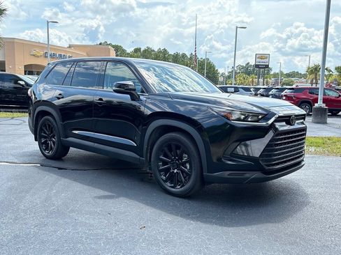 Used 2025 Toyota Grand Highlander FWD image 39