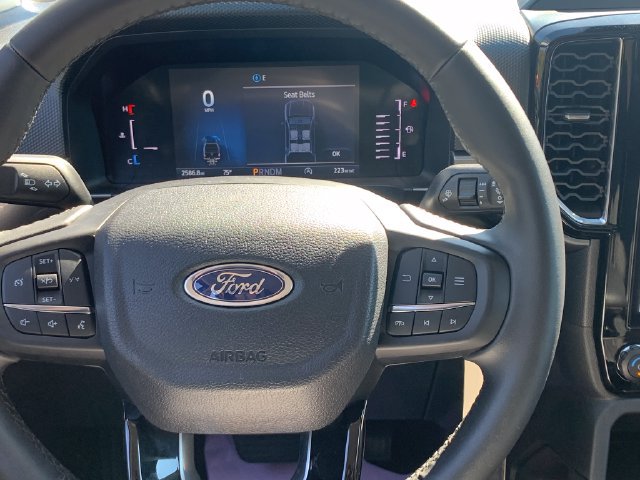 Used 2026 Ford Ranger XLT w/ Black Appearance Package AWD/4WD image 14