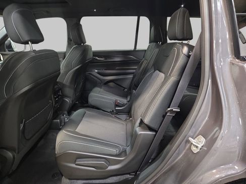 New 2026 Jeep Grand Cherokee L 4WD image 16