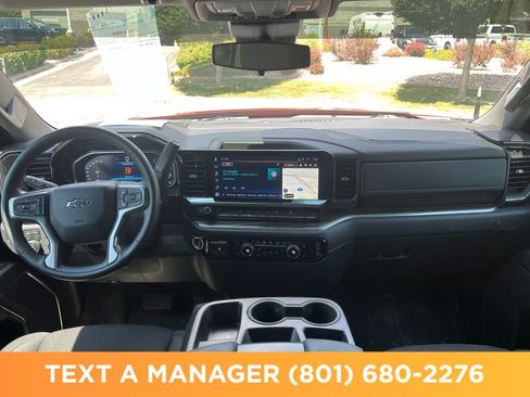 Used 2023 Chevrolet Silverado 1500 RST AWD/4WD image 15