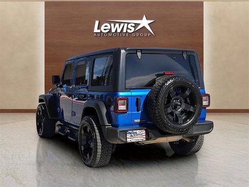 Used 2021 Jeep Wrangler Unlimited Sport image 4