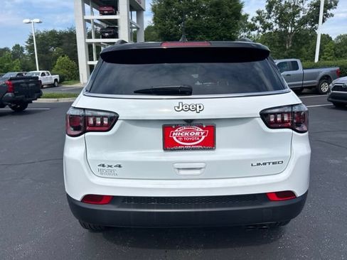 Used 2022 Jeep Compass Limited AWD/4WD image 8