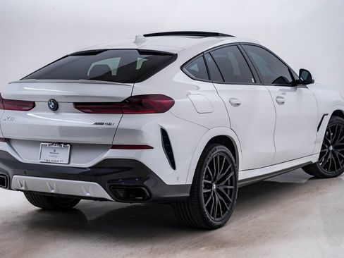 Used 2021 BMW X6 xDrive40i w/ M Sport Package image 11