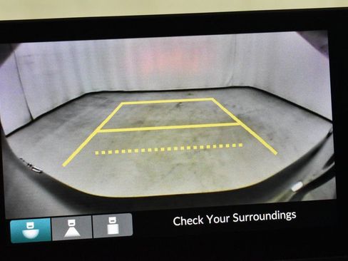 Certified 2023 Honda HR-V LX image 21