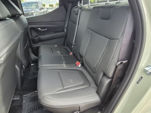 New 2026 Hyundai Santa Cruz SEL FWD image 18