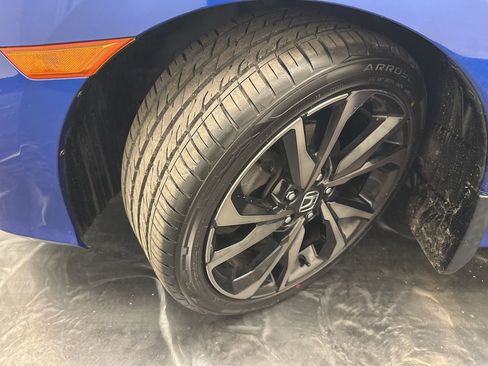 Used 2019 Honda Civic Sport image 28