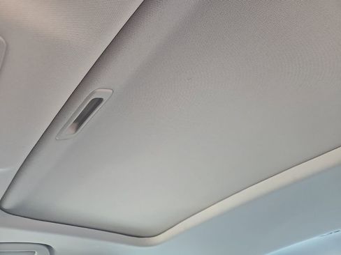 Used 2018 Honda Accord Touring image 39