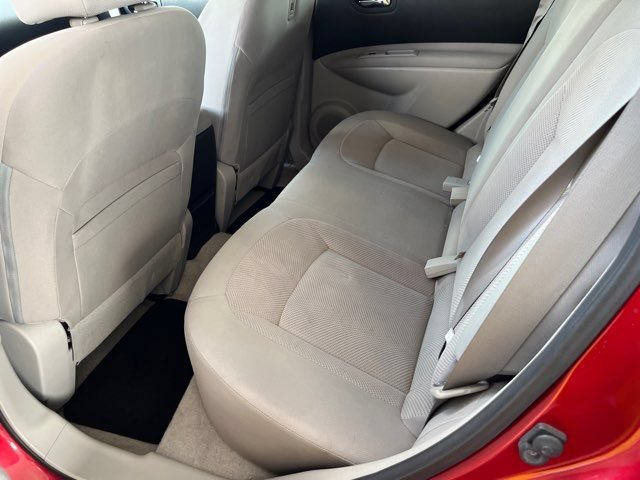 Used 2014 Nissan Rogue S w/ Convenience Package FWD image 7
