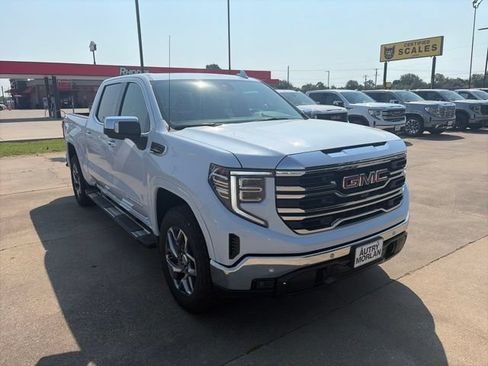 New 2026 GMC Sierra 1500 SLT w/ SLT Premium Plus Package AWD/4WD image 8