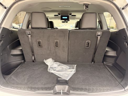 Used 2022 Honda Pilot Touring image 28