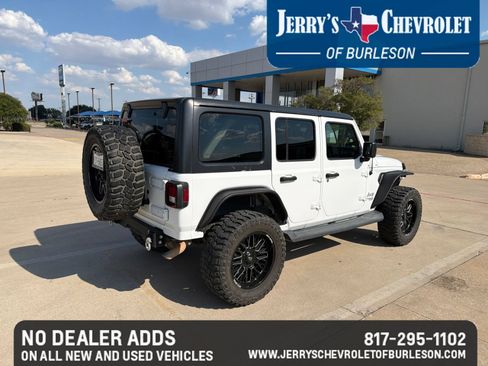 Used 2019 Jeep Wrangler Unlimited Sport S AWD/4WD image 4